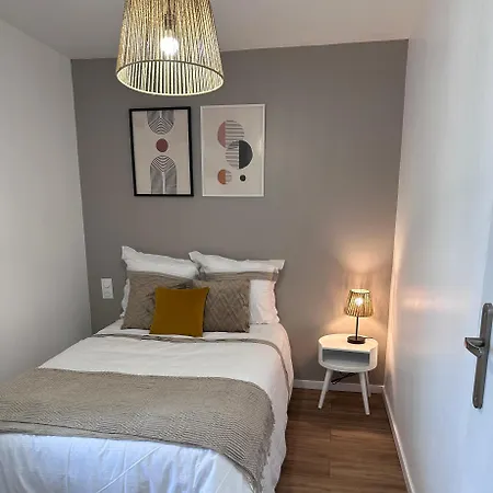 Le 28 Bis - Moderne & Confort 永河畔拉罗什